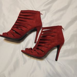 D brand crimson booties